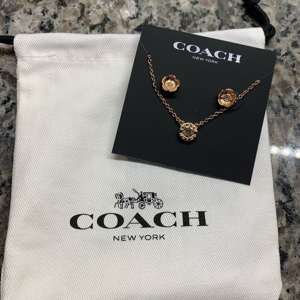 Coach Necklace And Tea Rose Stud Earrings Set